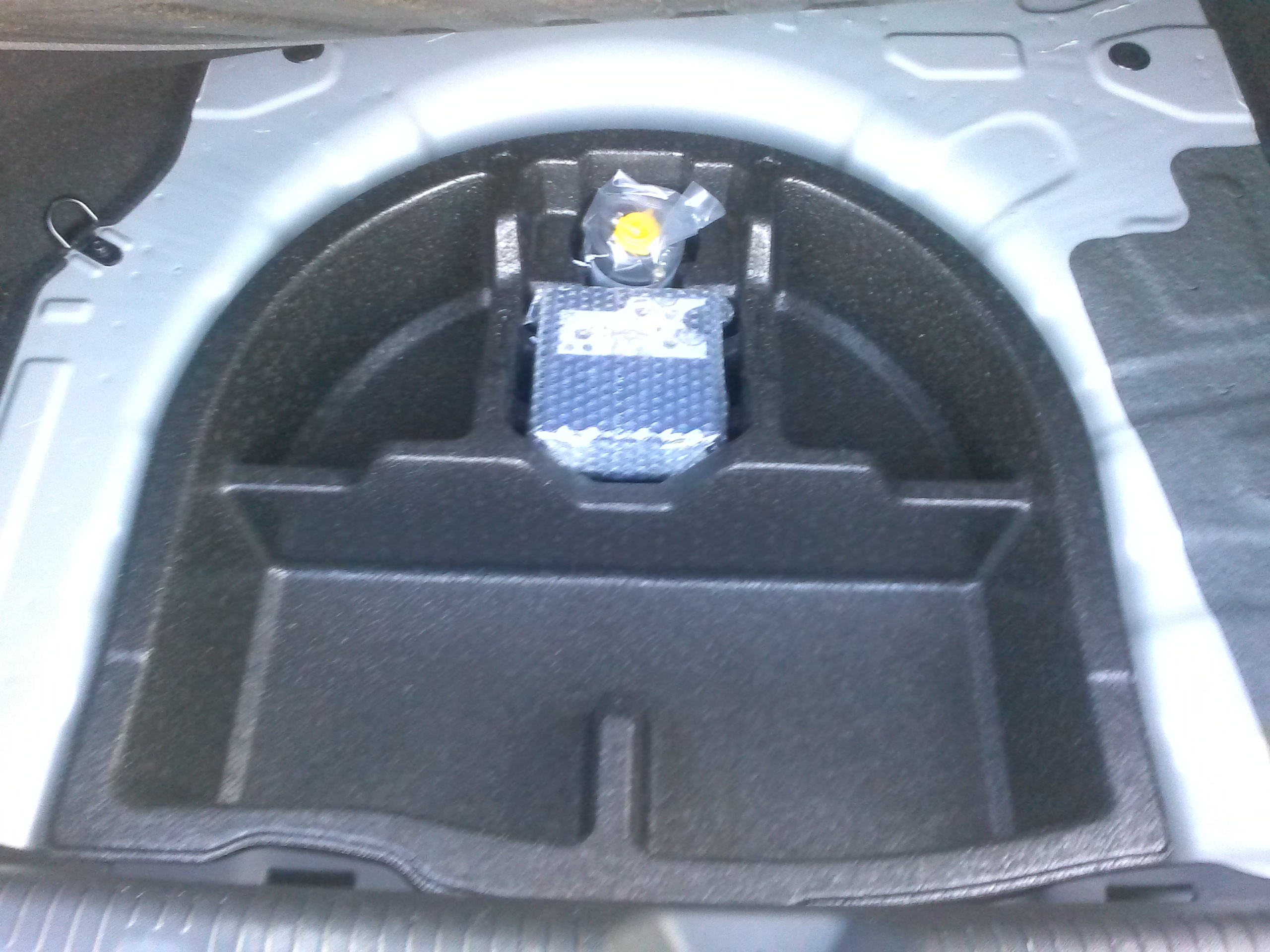 2013 Hyundai Elantra Spare Tire Kit Not In Trunk | Autos Post